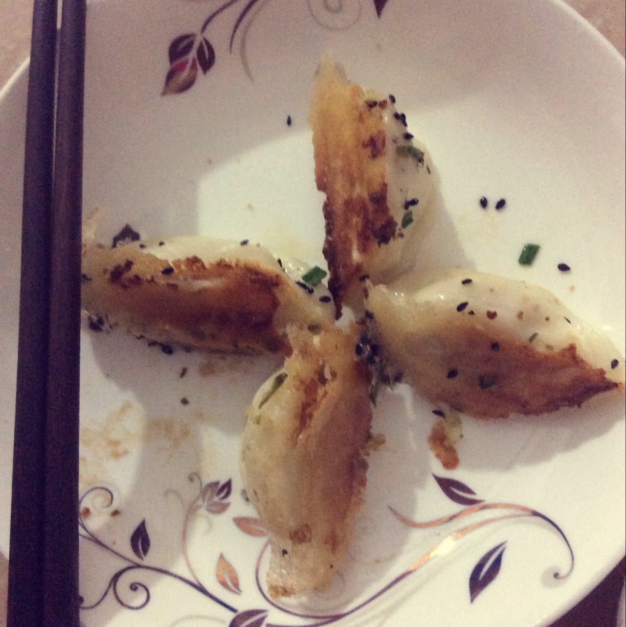 脆底煎饺