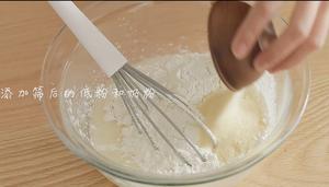 奶香芝麻蛋卷（是香香脆脆的那种喔~）的做法 步骤6