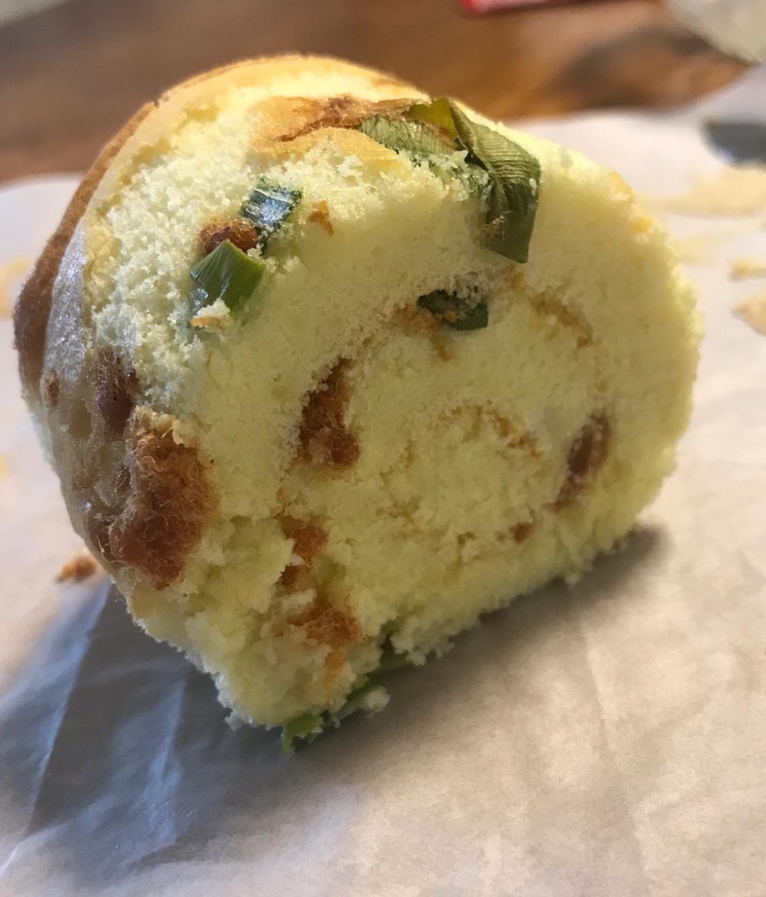 香葱肉松蛋糕卷
