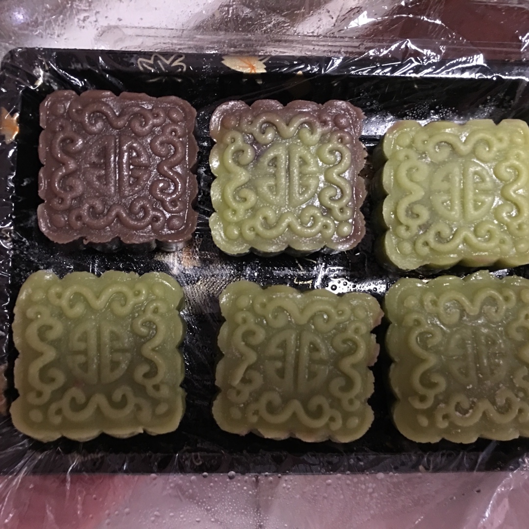 【视】《知味人生》美食视频（8）抹茶红豆沙冰皮月饼