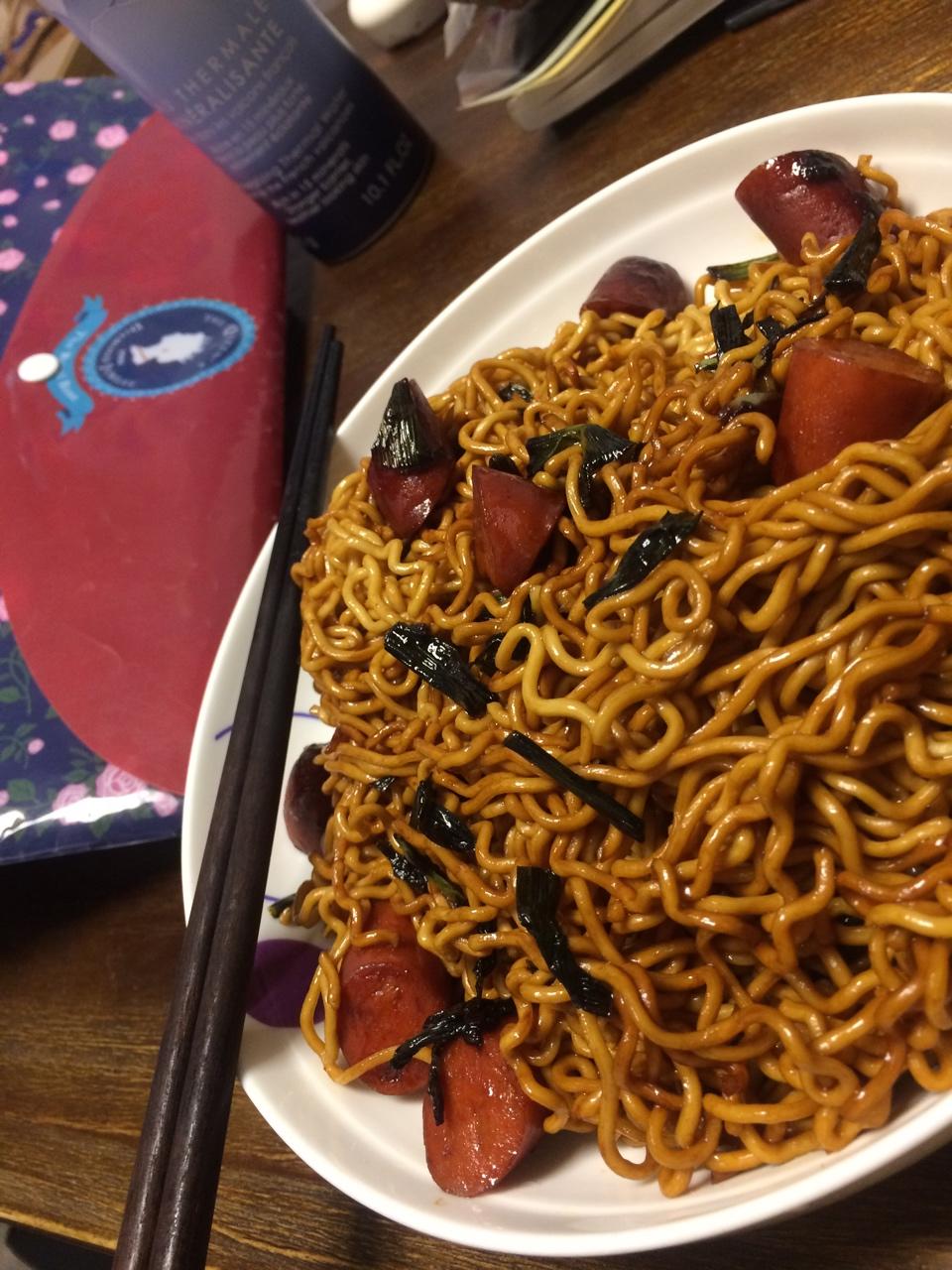 葱油拌面Spring Onion Noodles
