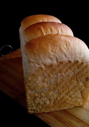 细腻软土司面包(俄罗斯面粉版)的做法 步骤14