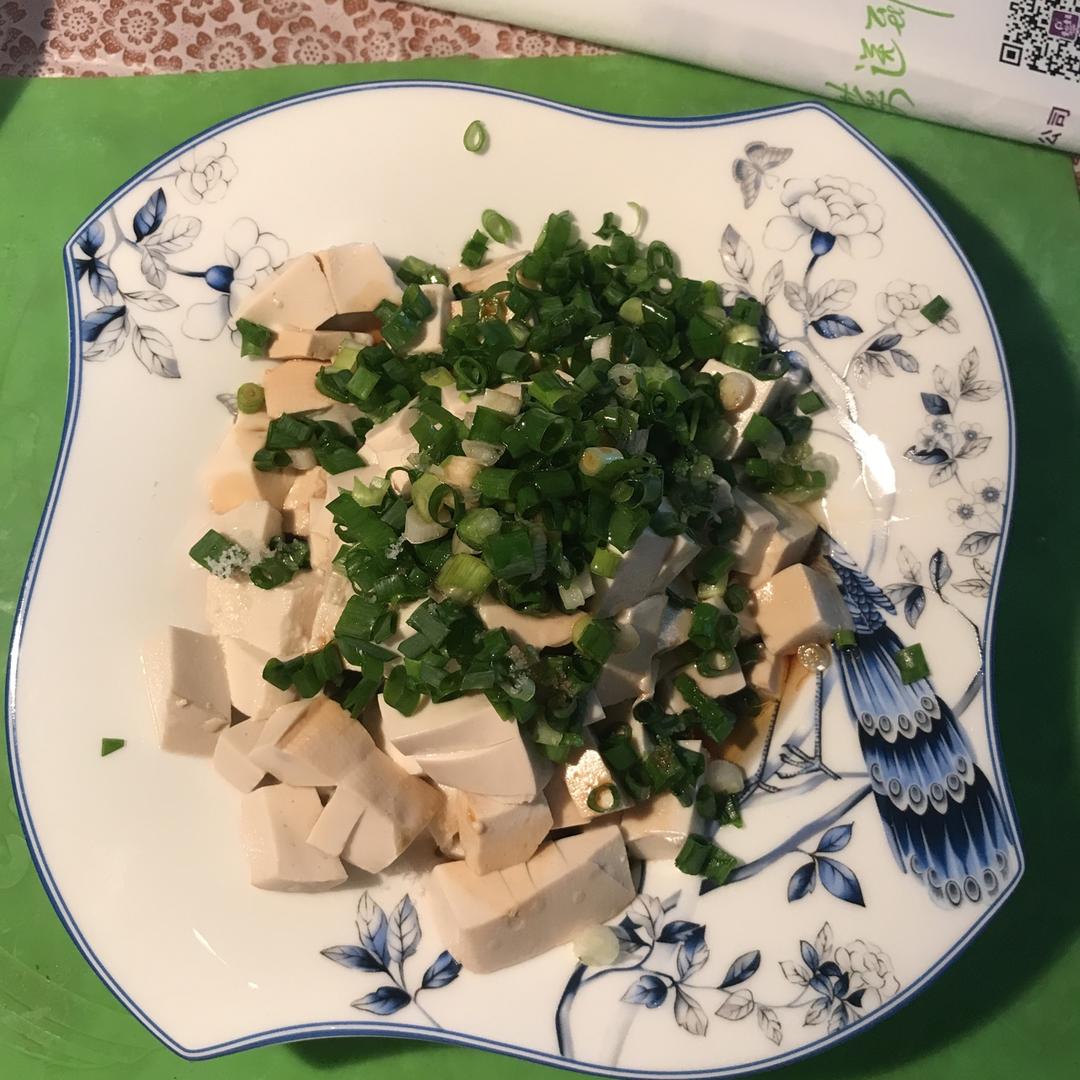 小葱拌豆腐