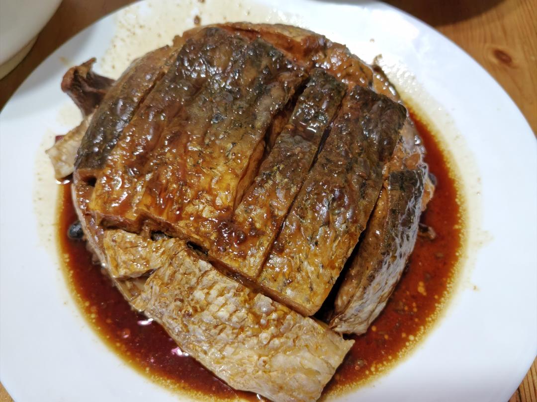 五花肉香蒸腊鱼
