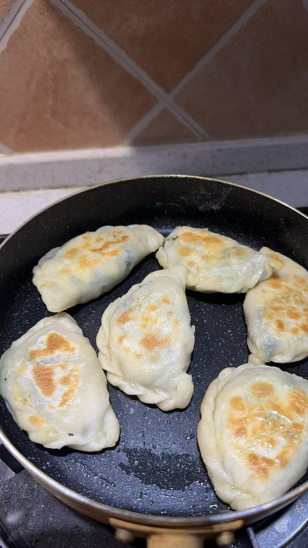 菠菜盒子