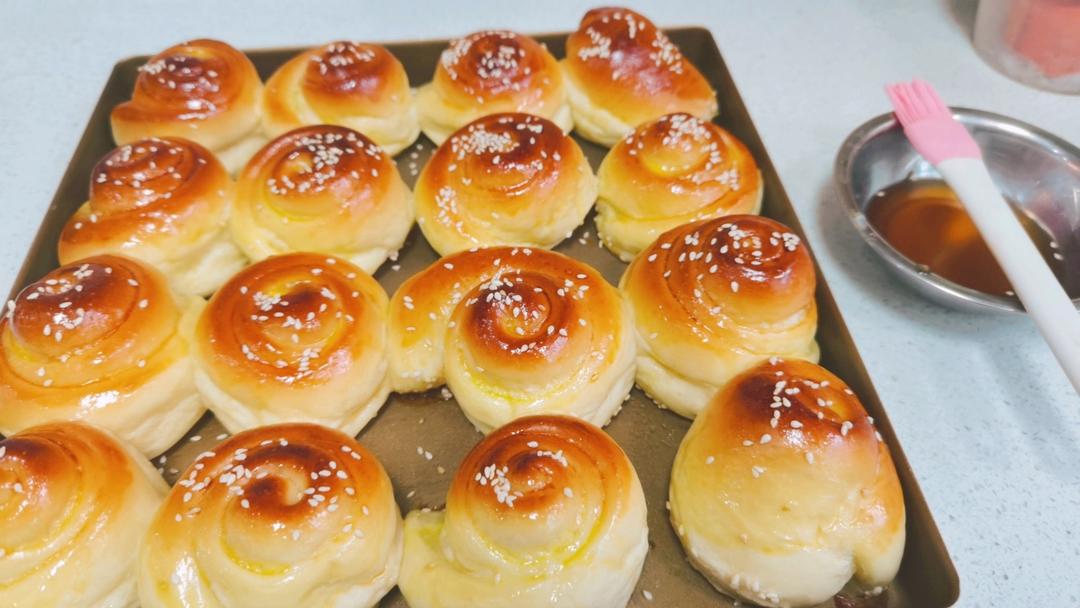 脆底蜂蜜小面包