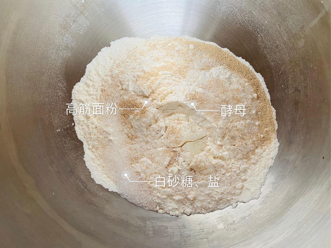 纯奶手撕吐司的做法 步骤1