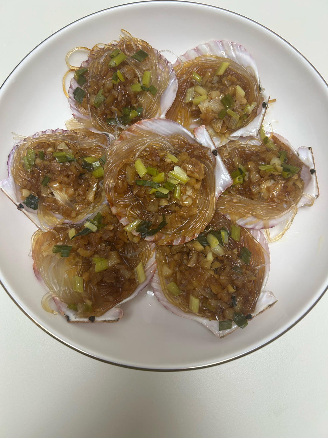 零失败的蒜蓉粉丝蒸扇贝