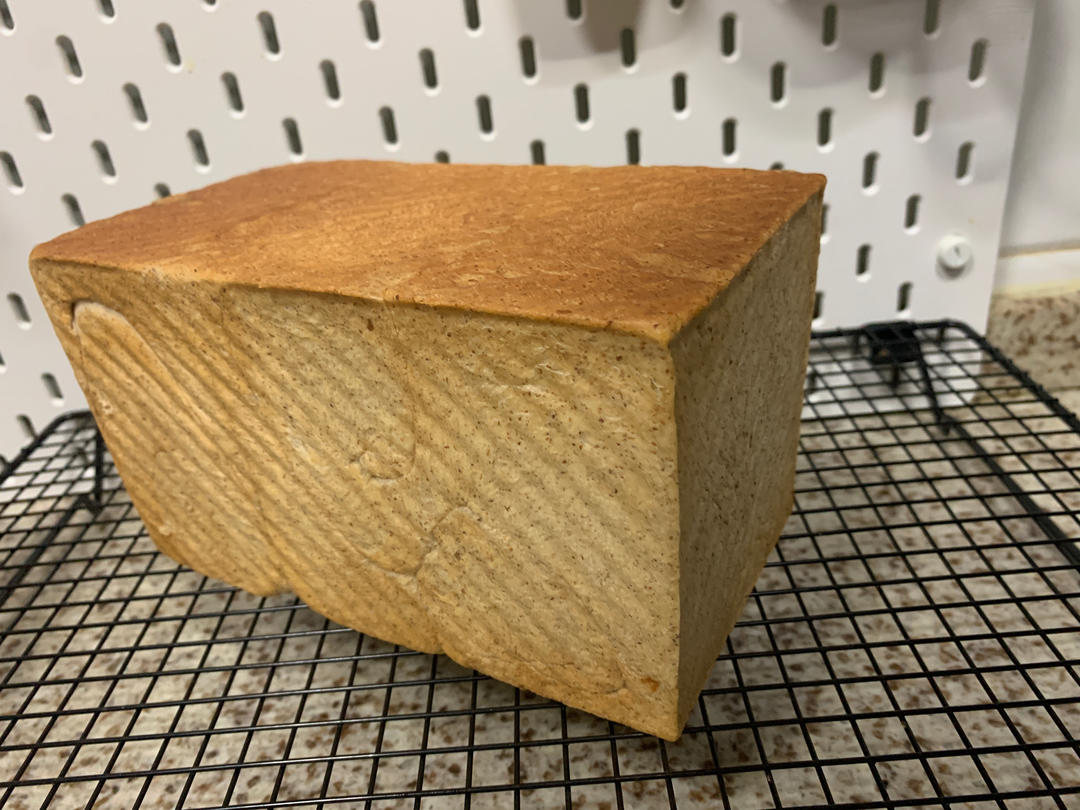 全家都爱吃的健康全麦吐司，新手也能做