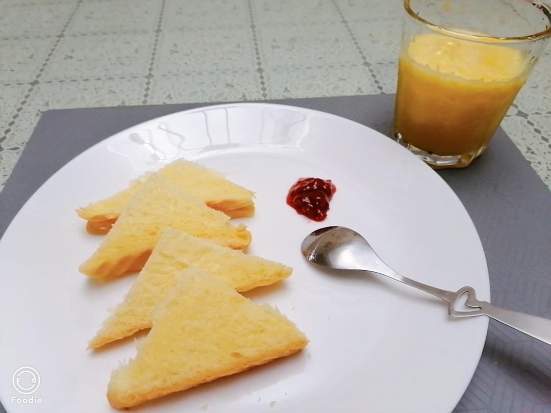好松软好可口的“醇熟牛奶吐司”，想知道是怎么做的吗？