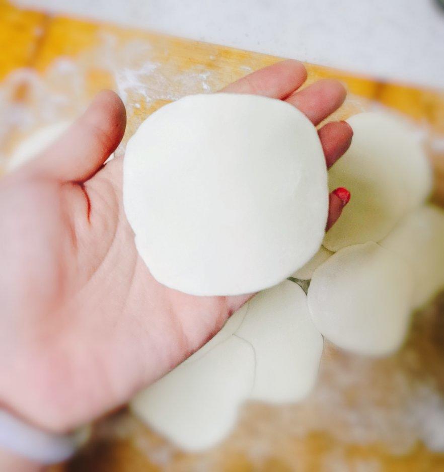 手工揉面三分钟，又韧又薄又好包的饺子皮