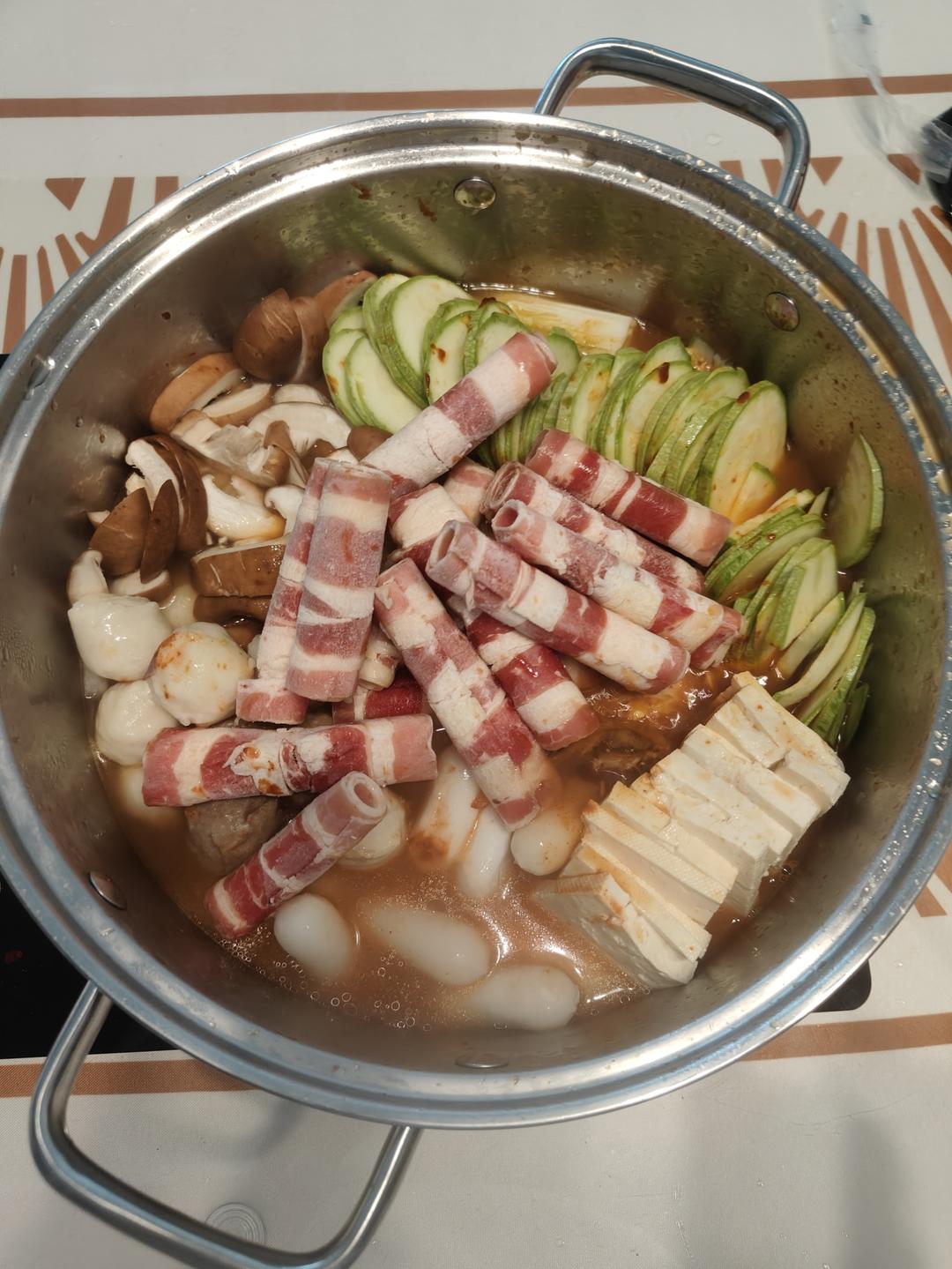 自制韩式部队火锅简易版