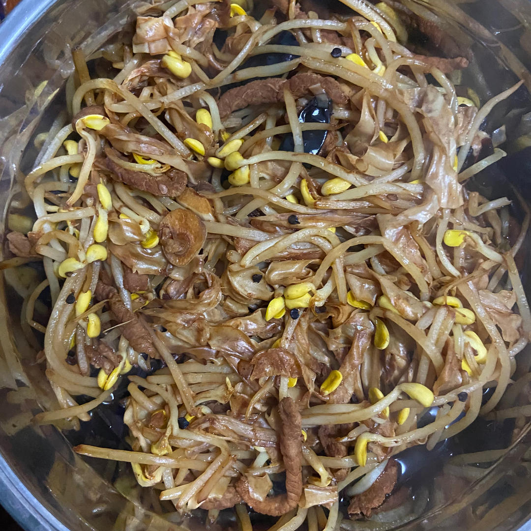 超级下饭菜黄豆芽炒肉-果果美厨