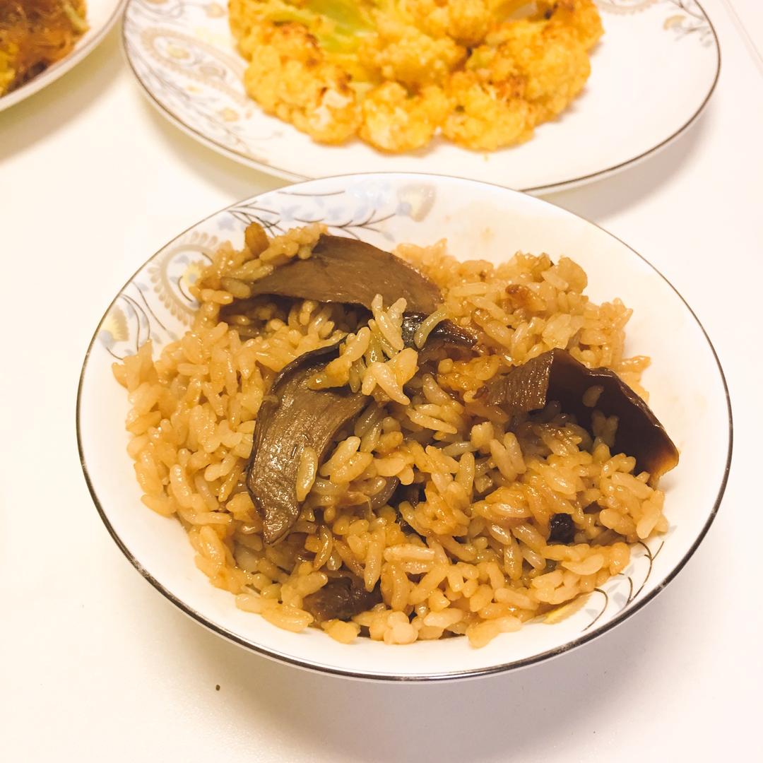 牛肝菌火腿焖饭