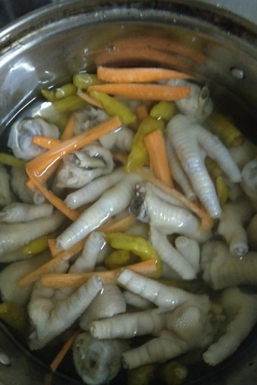 绝味泡椒凤爪