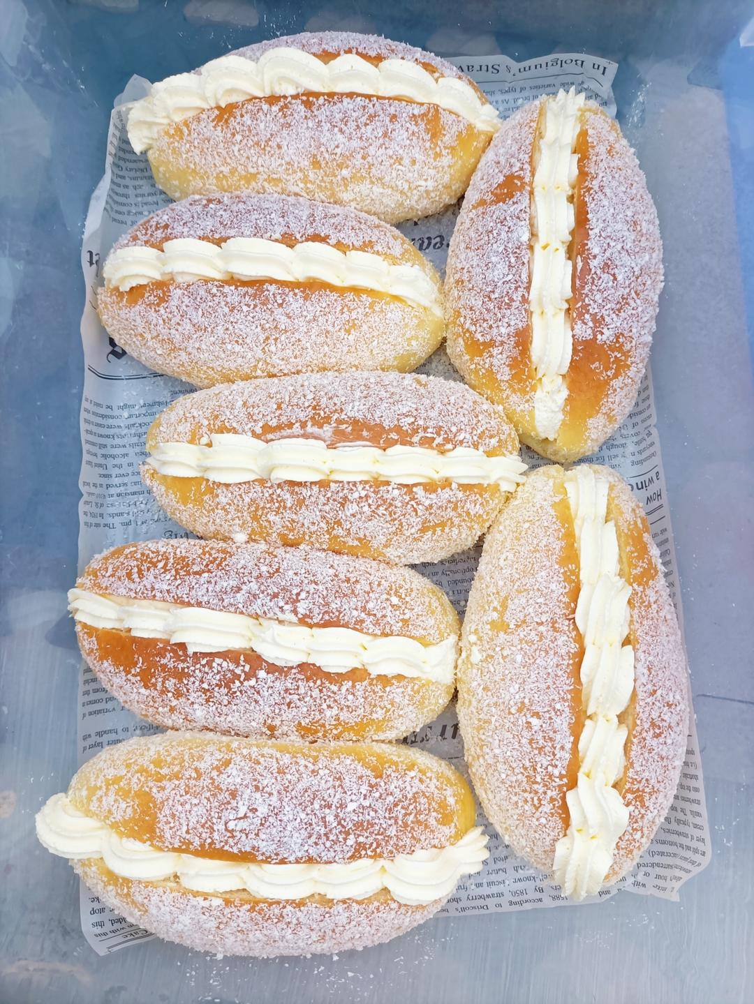 椰蓉餐包  @柠檬餐包