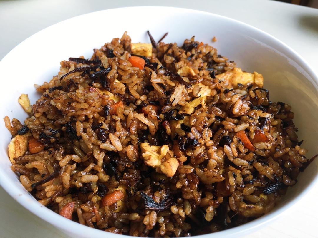 梅干菜炒饭