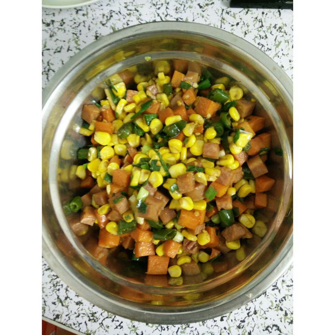 胡萝卜玉米火腿粒