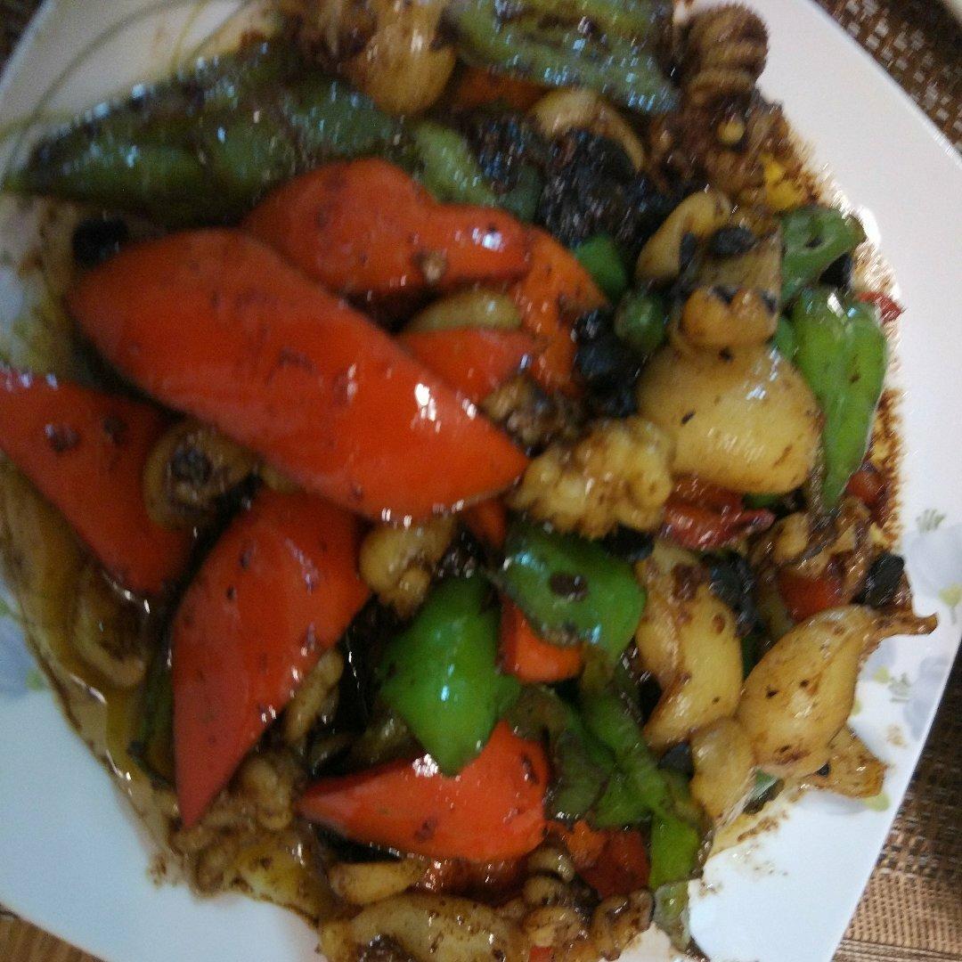 豉椒墨鱼仔