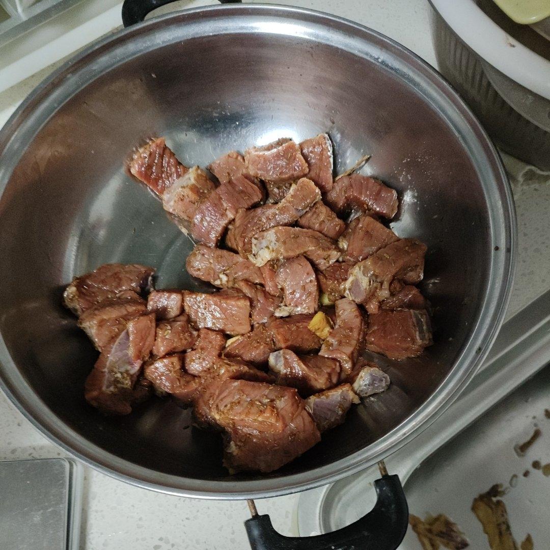 自制牛肉干（贼好吃还简单）