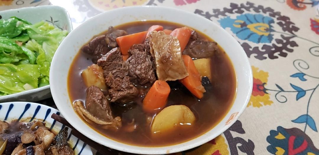 番茄土豆炖牛腩