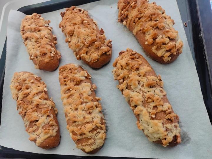 杏仁酥皮摩卡包