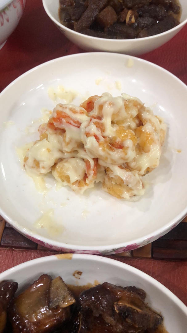 手残党也能作出高级感的沙拉虾球