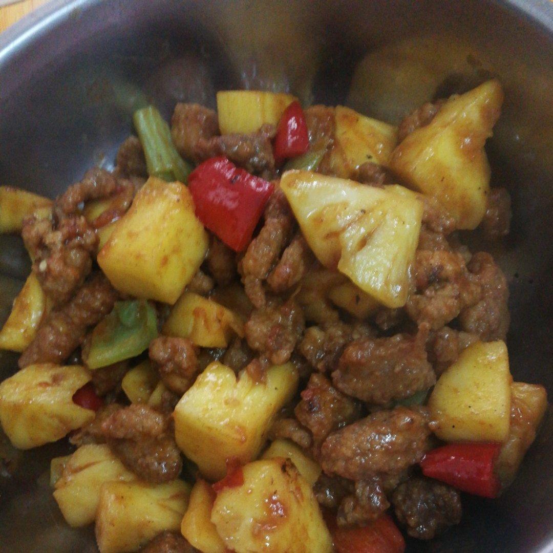 秘制菠萝咕噜肉（绝对好吃）