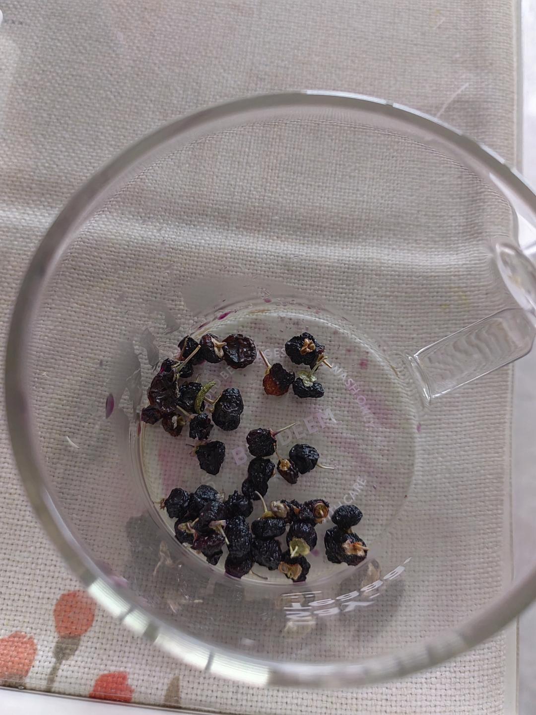 排骨马蹄薏仁汤【12月北鼎养生壶食谱】