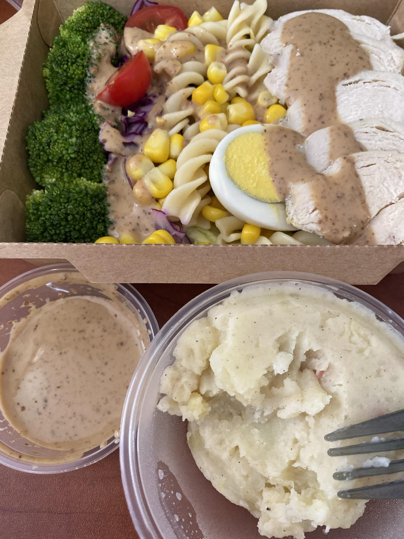 今天也要好好吃饭呀🐽