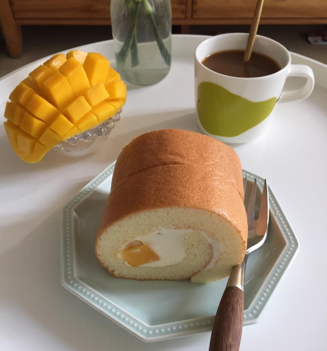 芒果蛋糕卷（详细的小四卷制作视频）