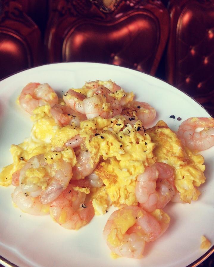 虾仁炒蛋
