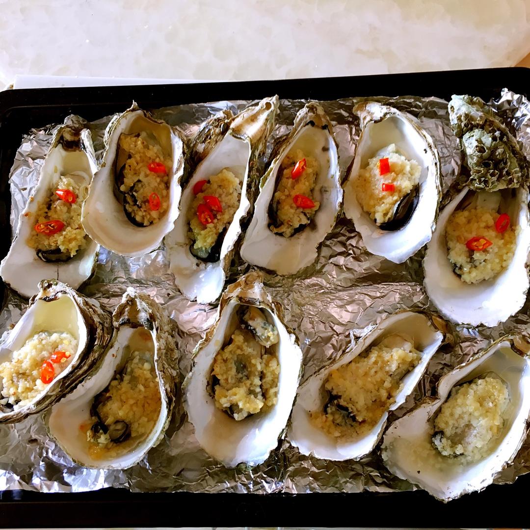 【曼食慢语】蒜蓉烤生蚝