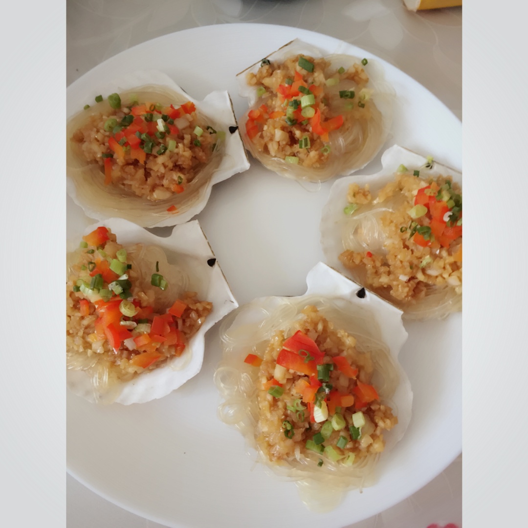 蒜蓉粉丝蒸扇贝