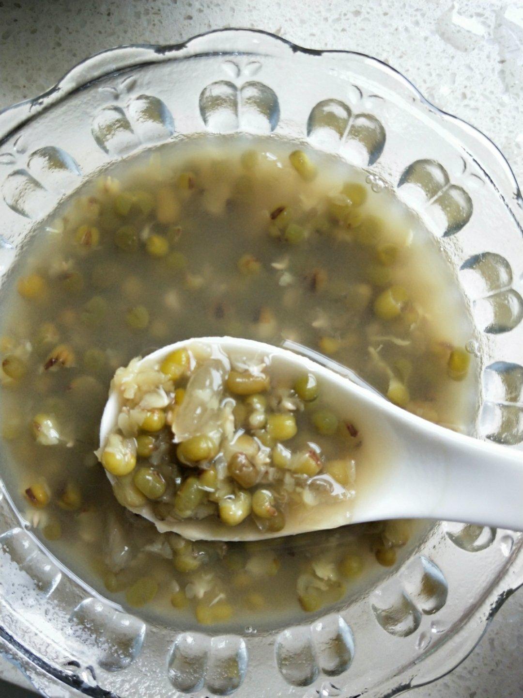 绿豆皂角米粥（懒人版）