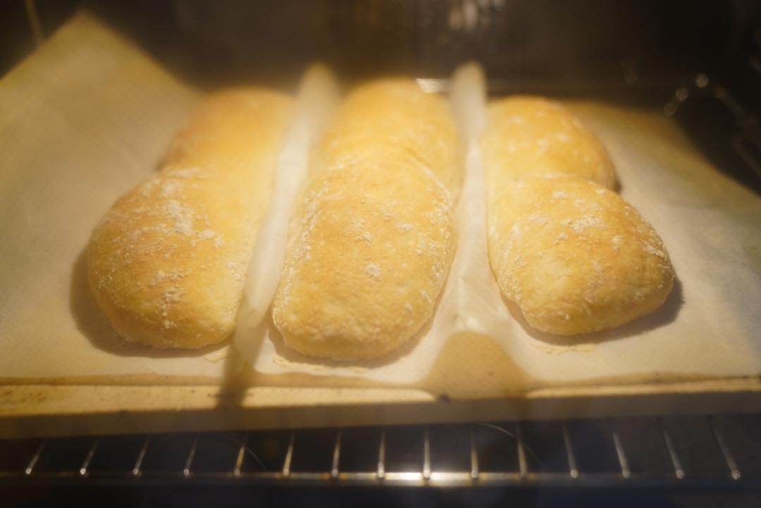 【ciabatta】家庭版恰巴塔，软乎乎的拖鞋面包
