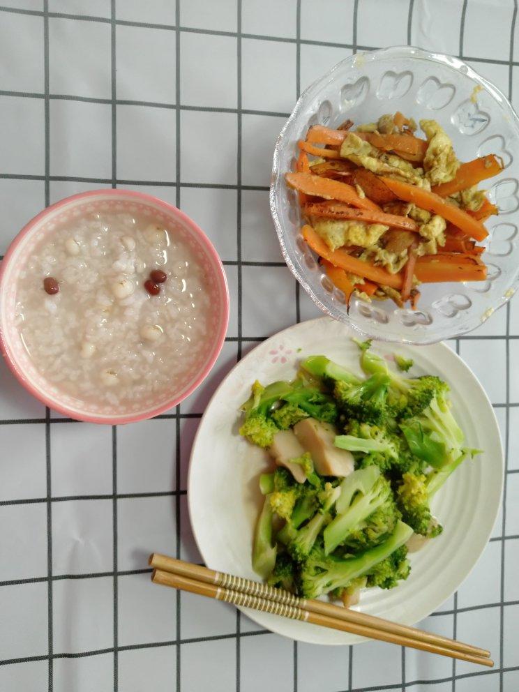 胡萝卜炒鸡蛋