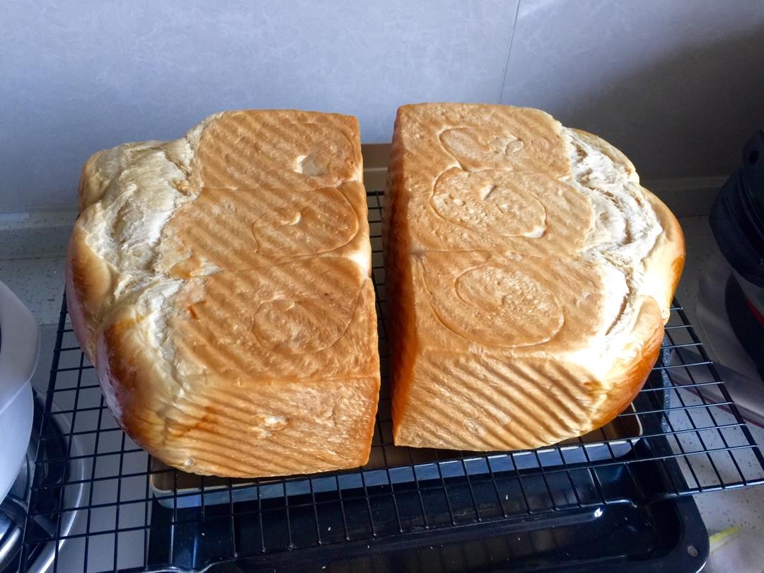 Poolish种（波兰种）吐司——不推荐不行的吐司配方