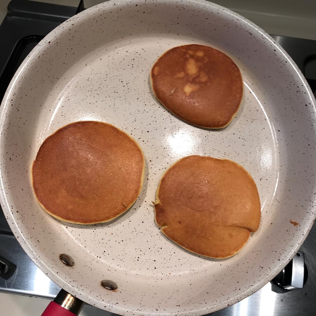舒芙蕾松饼