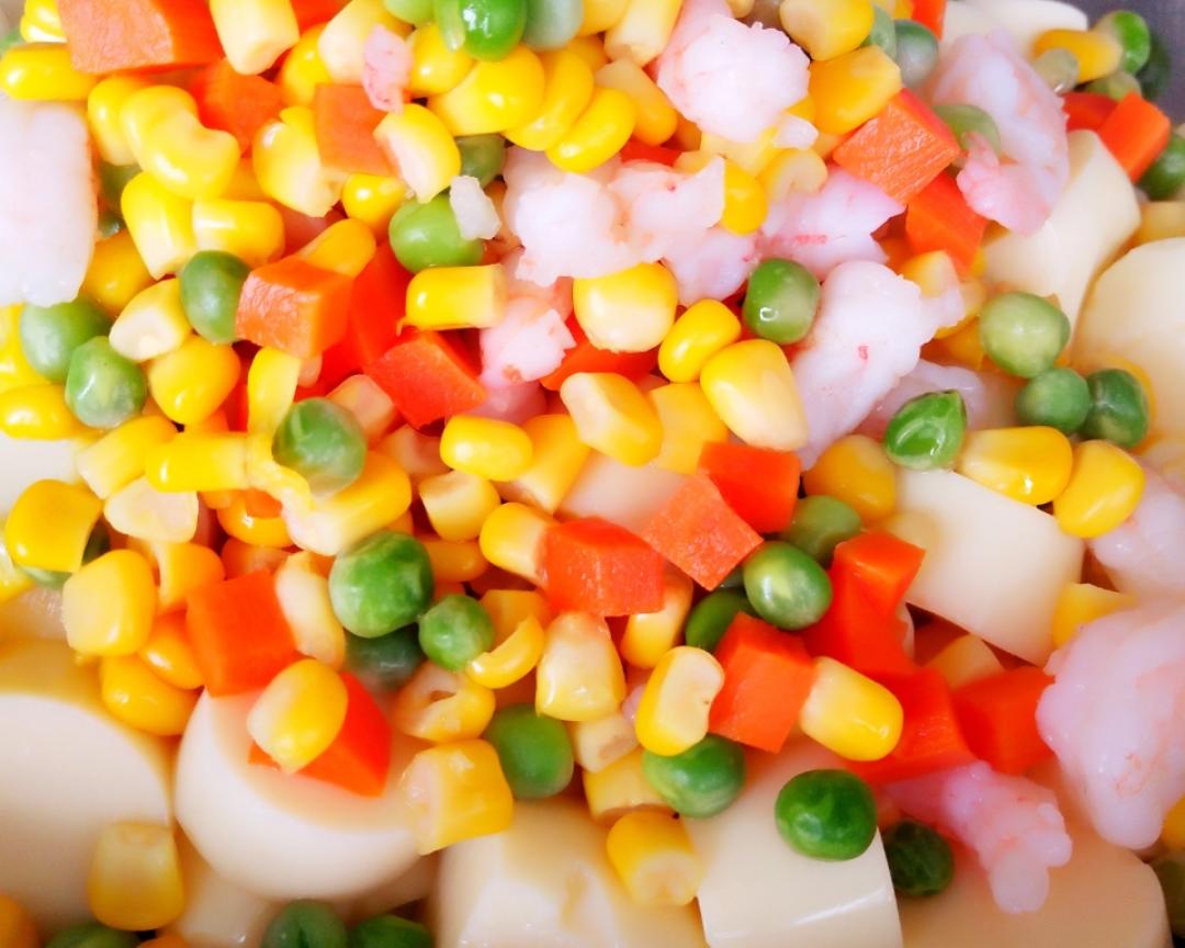 什锦虾仁豆腐的做法