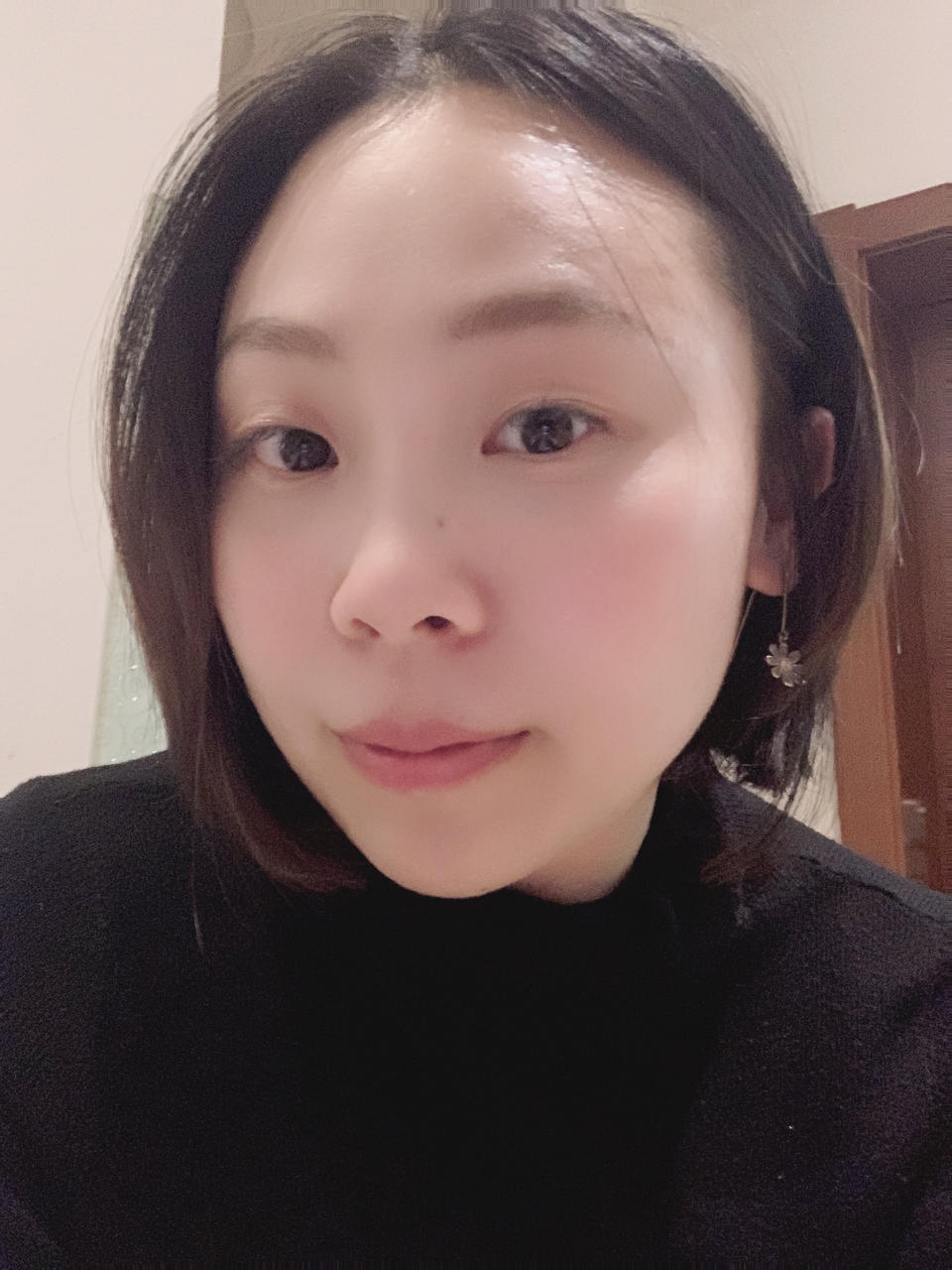 April_拇指