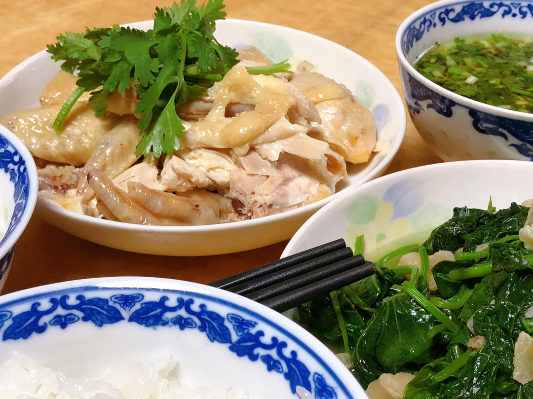 广东湛江特色美食——隔水蒸鸡 原汁原味 鸡滑肉嫩