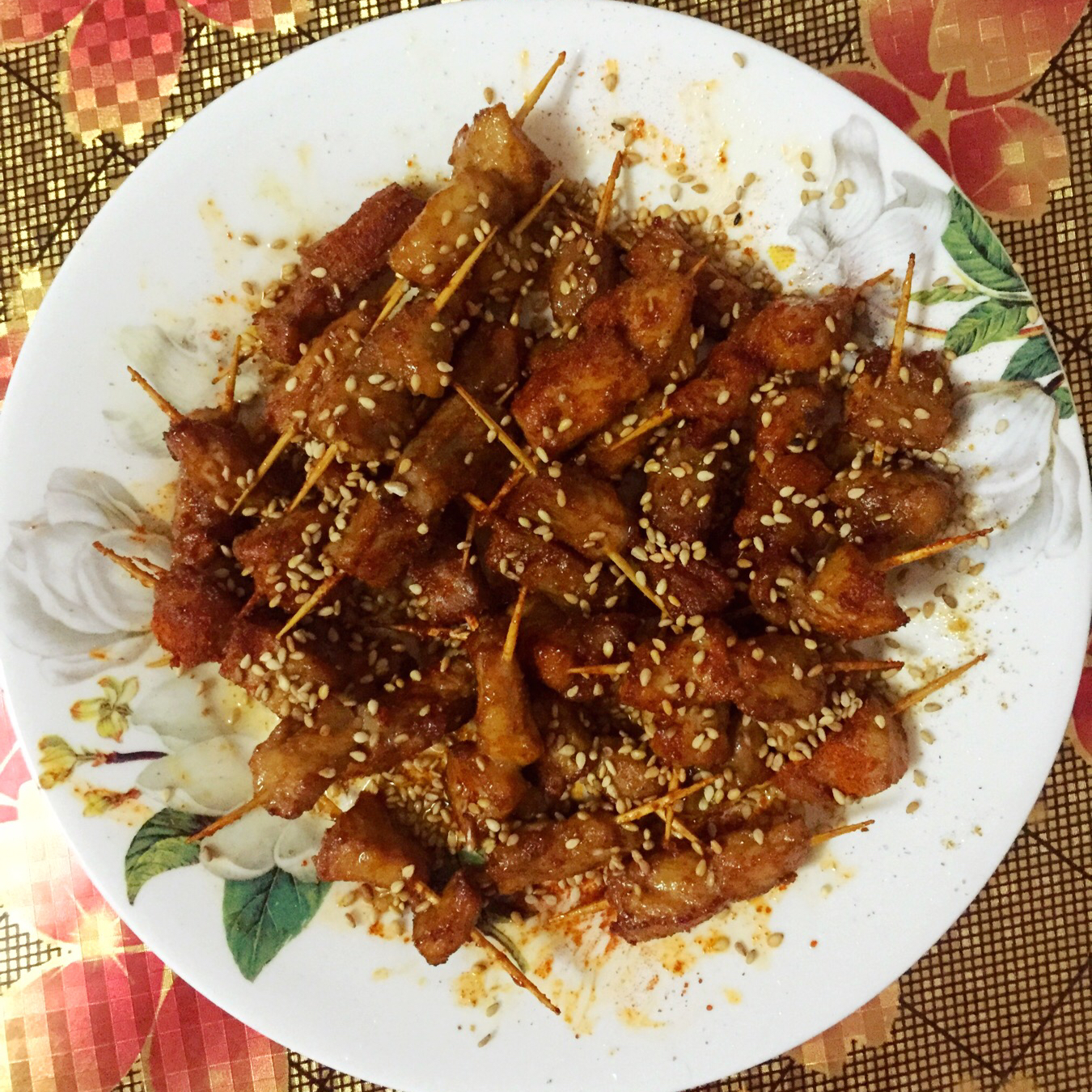 香 麻 辣牙签肉