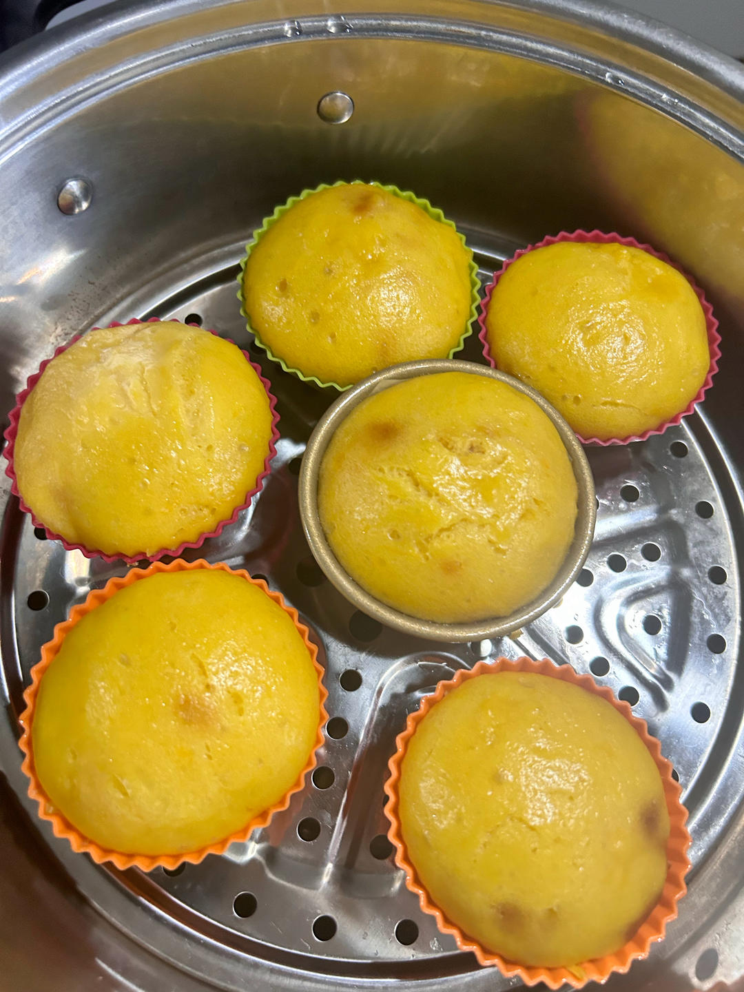 松软不发粘的南瓜发糕