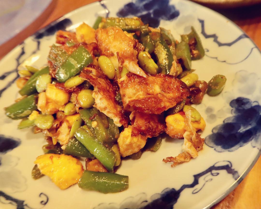 擂辣椒荷包蛋的做法