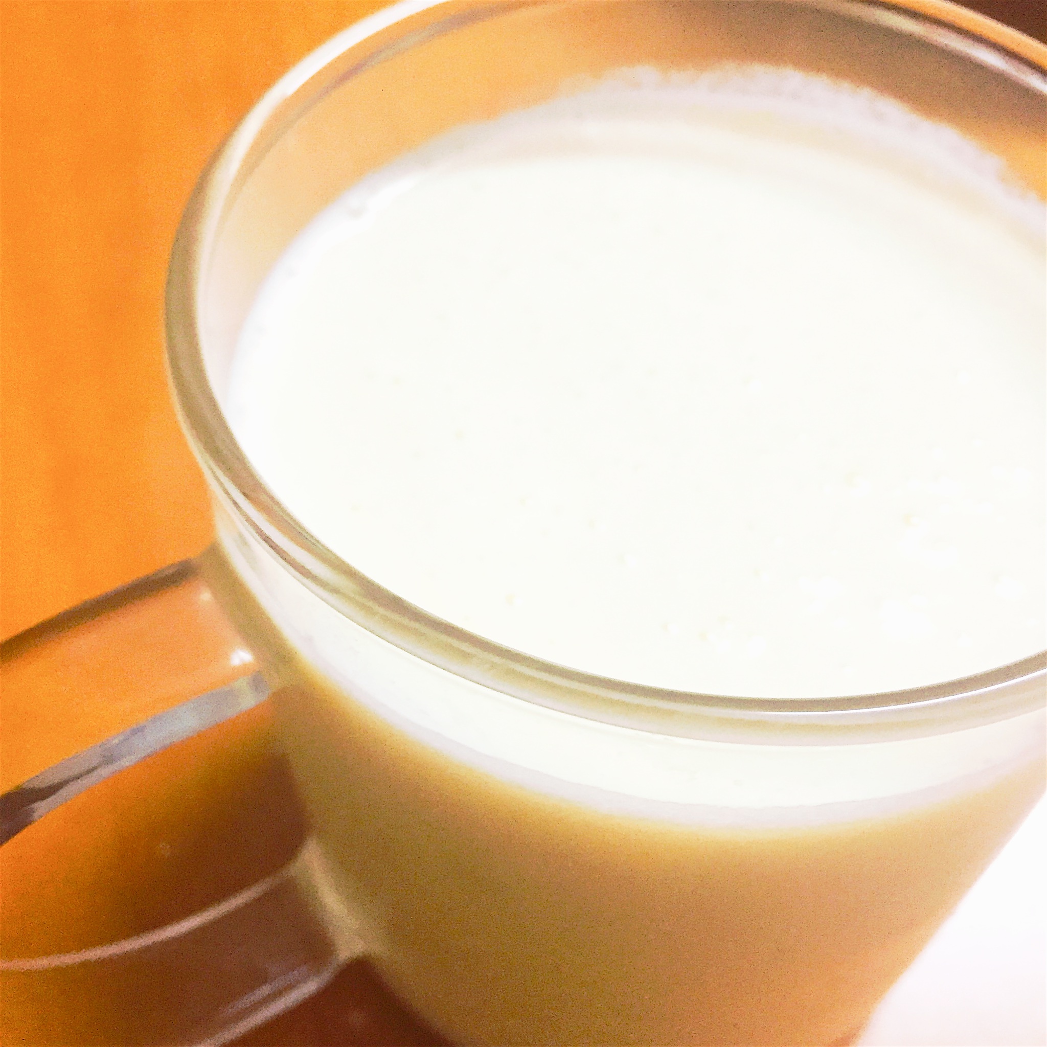 夏日清凉饮品-黄桃奶昔的做法