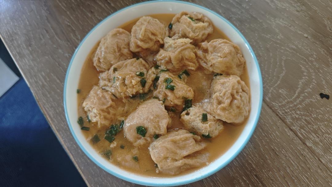 鲜虾油面筋塞肉