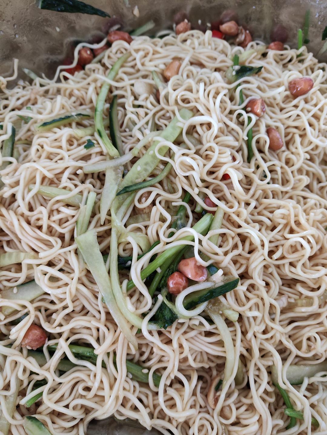 巨好吃㊙️酸辣凉拌面❗️十分钟搞定，简单快手❗️