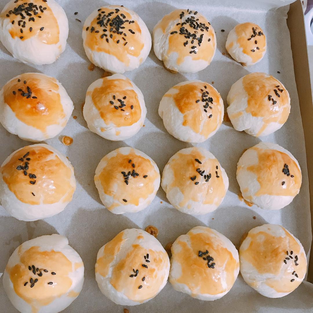 酥皮鲜肉月饼～酥的掉渣