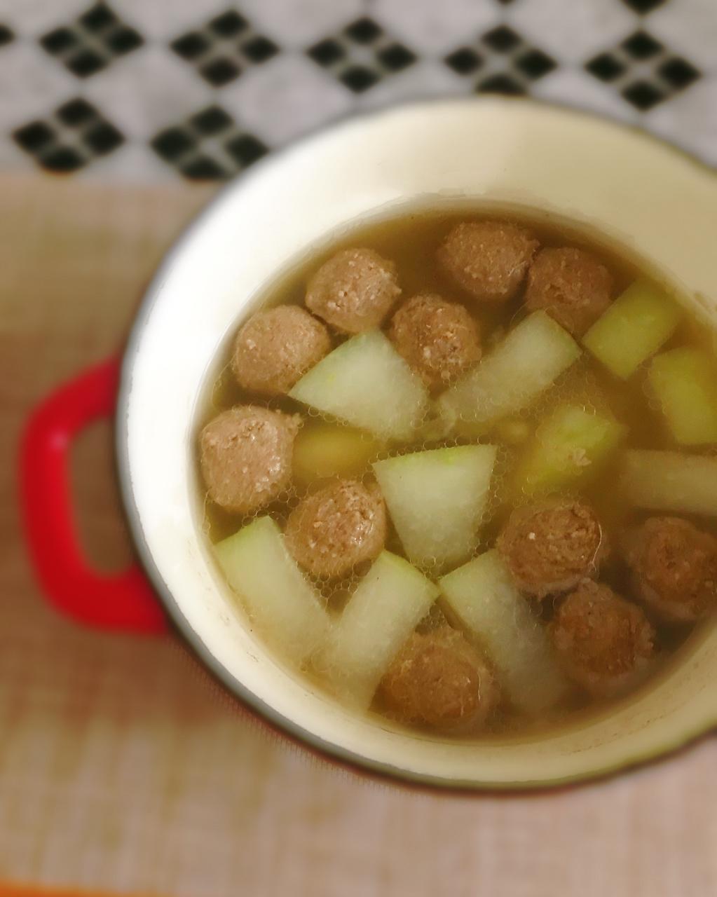 夏天不可错过的家常味--冬瓜丸子汤